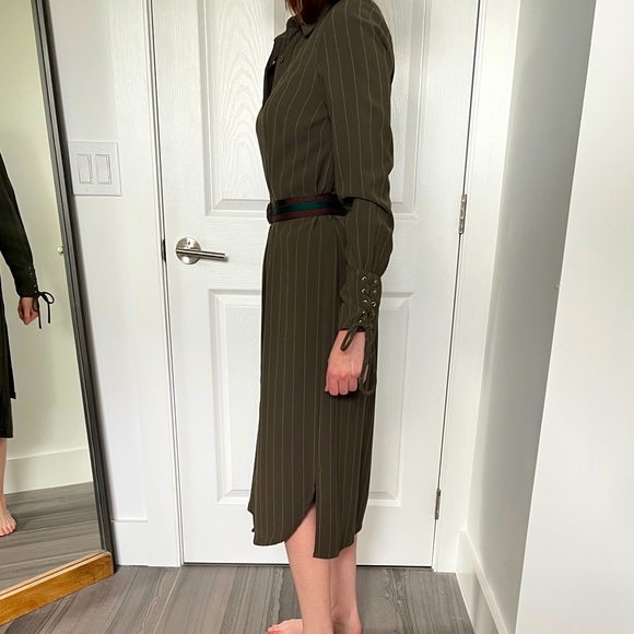 Beautiful, belted Shirt Dress by Current Air - Picture 3 of 13